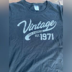 NEW LARGE VINTAGE 1971 T-SHIRT